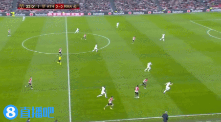 篮球篮网球队新援快速融入战术体系